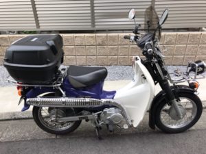 Givi ジビ リアボックス取付け カブカスタム Ignition Cub Life